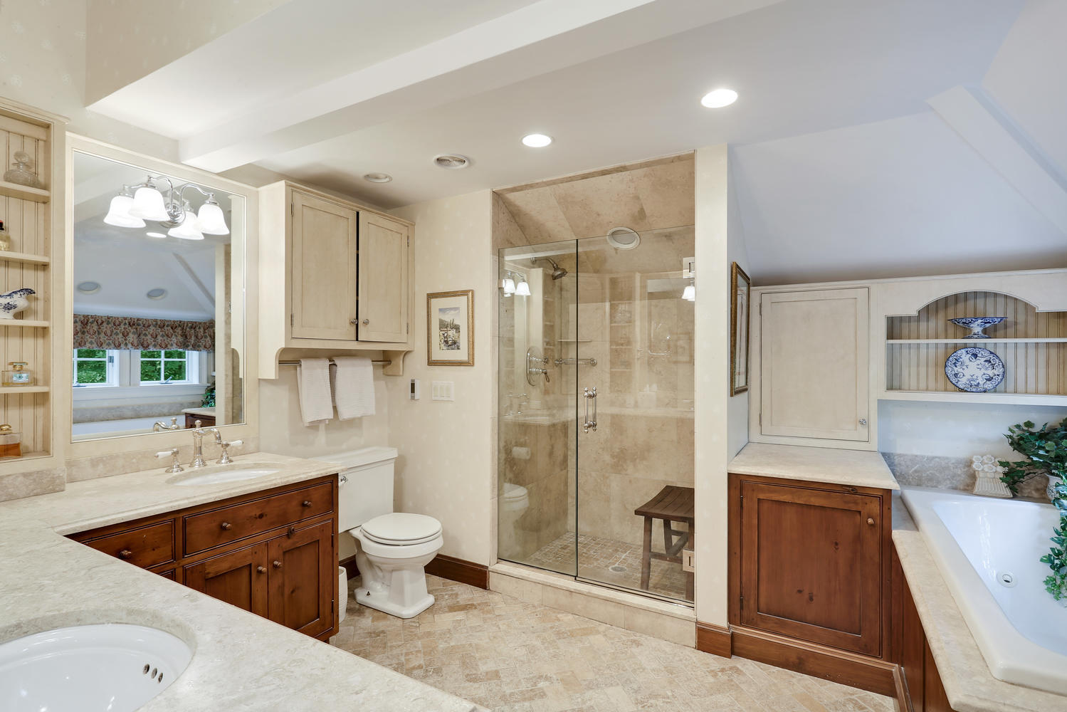 575 Silvermine Road New Canaan, CT 06840 - Photo 28 of 44 Master Bath