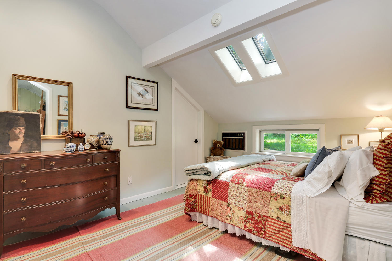 575 Silvermine Road New Canaan, CT 06840 - Photo 33 of 44 Cottage BR / Sitting Room
