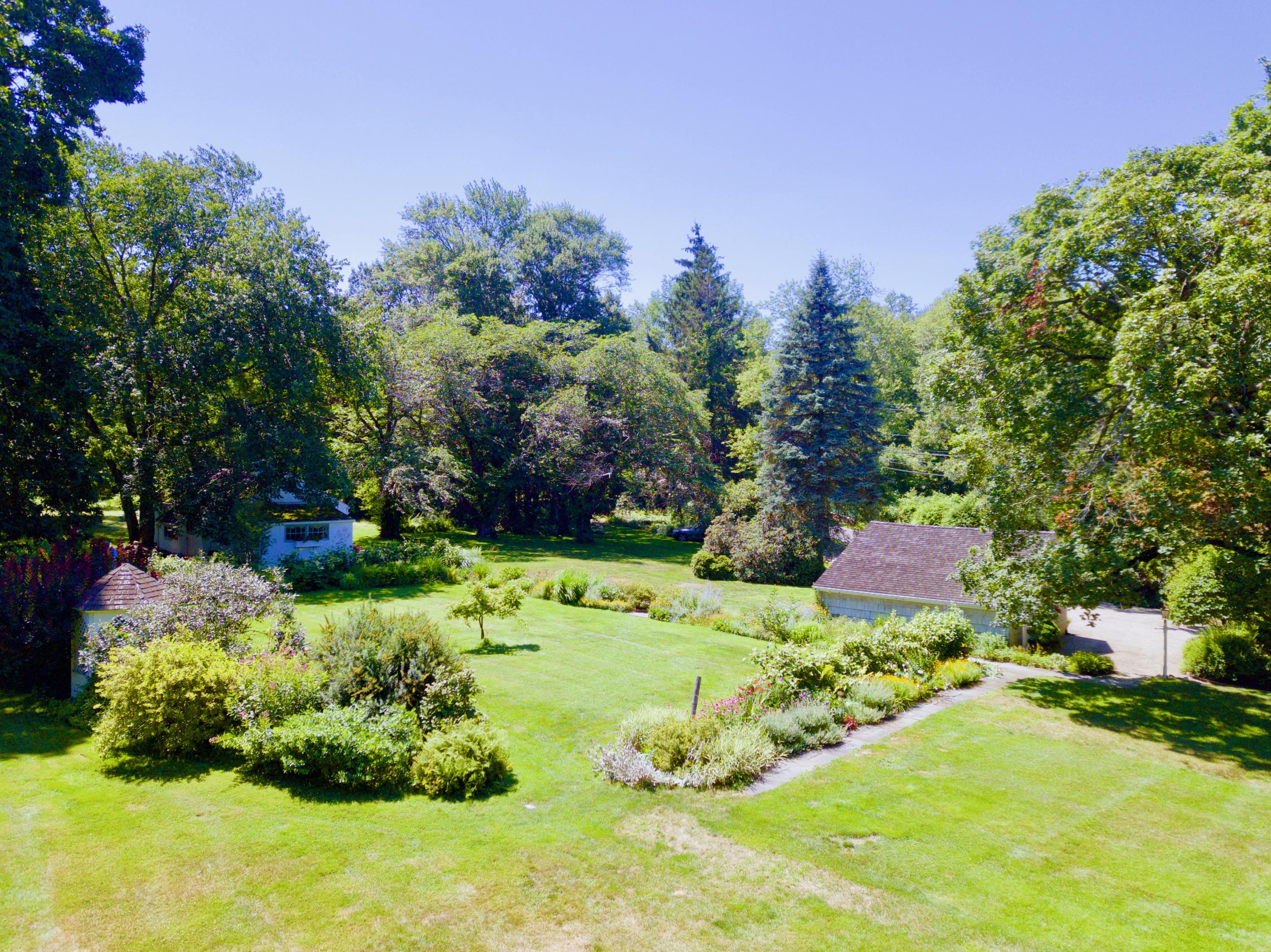 575 Silvermine Road New Canaan, CT 06840 - Photo 41 of 44 Seymour Selects - 8 of 28