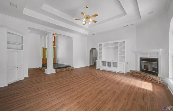 $530,000 | 35110 Stonecastle Drive, Denham Springs, LA 70706
