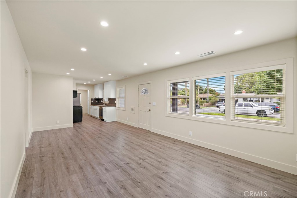 443 South Devon Road Orange, CA 92868 - Photo 3 of 11