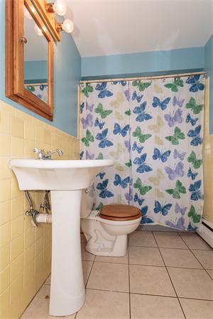 18 Arborfield Road Boston, MA 02131 - Photo 8 of 16 Gallery Image 8