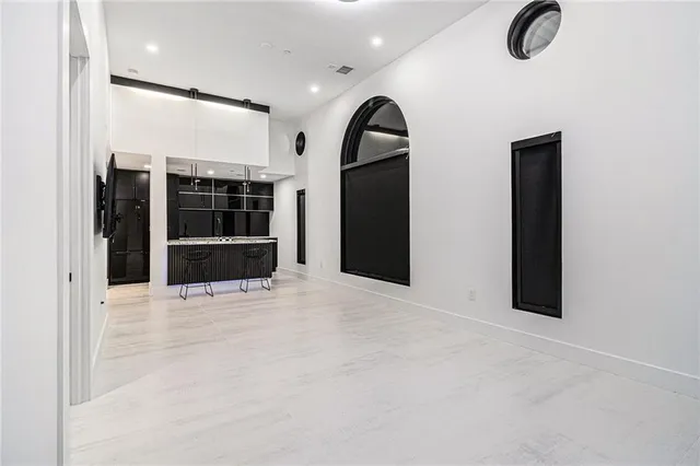 $2,500 | 199 14th Street Northeast, Unit 103, Atlanta, GA 30309