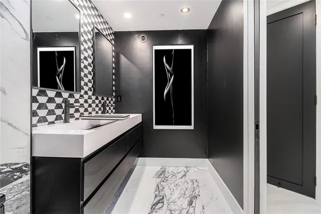 $2,500 | 199 14th Street Northeast, Unit 103, Atlanta, GA 30309