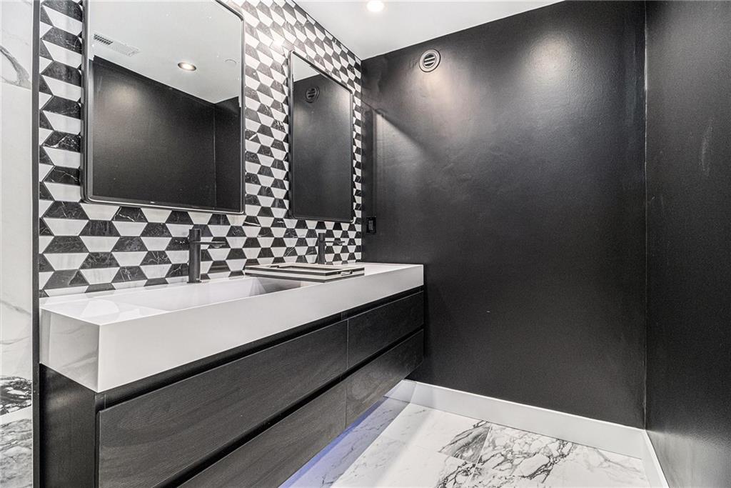 199 14th Street Northeast, Unit 103 Atlanta, GA 30309 - Photo 21 of 32 a view of entryway