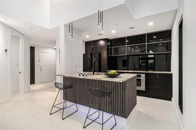 $2,500 | 199 14th Street Northeast, Unit 103, Atlanta, GA 30309