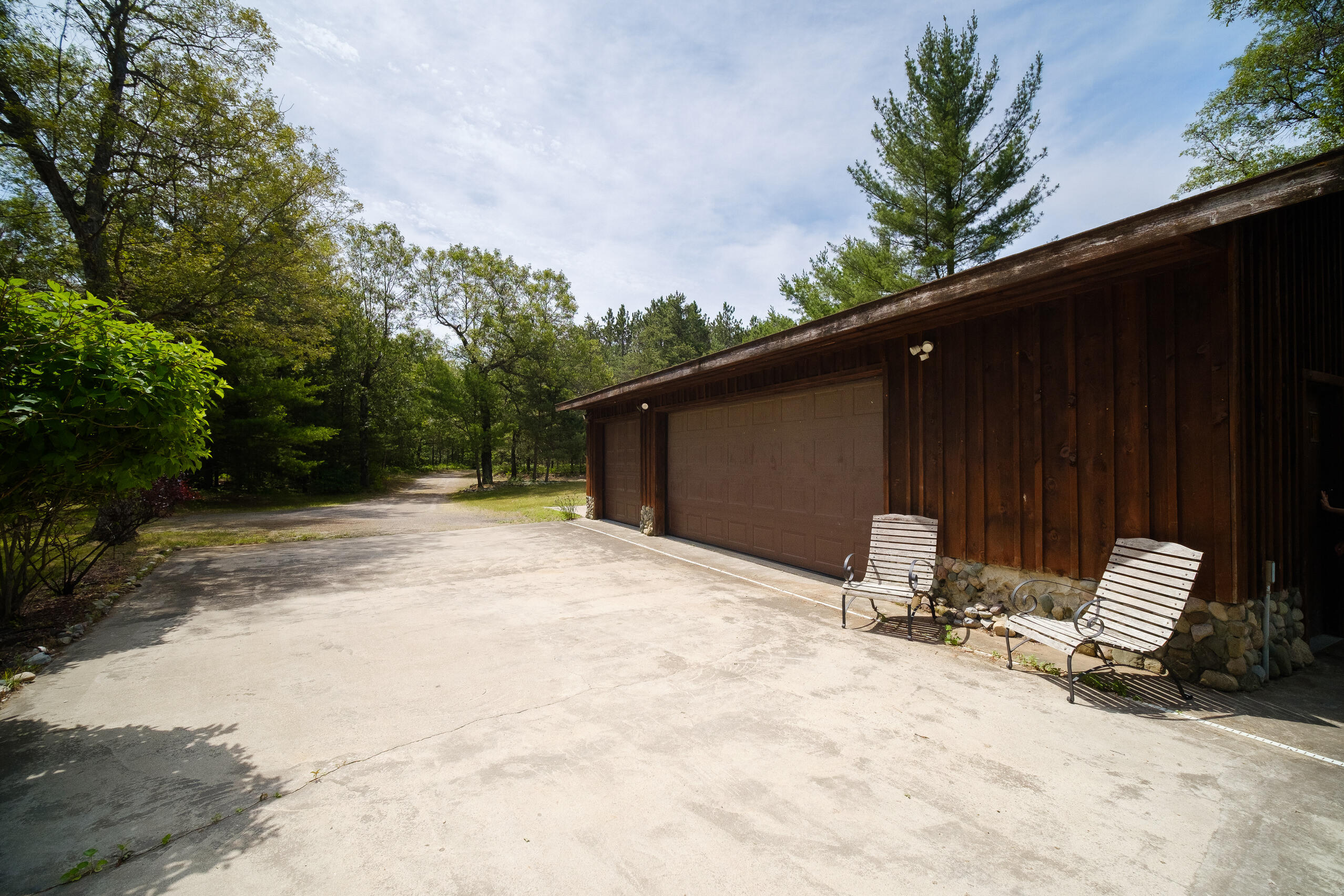 1076 Crystal Lake Road Whitehall, MI 49461 - Photo 17 of 89 1076_W_Crystal_Lake_Rd-17