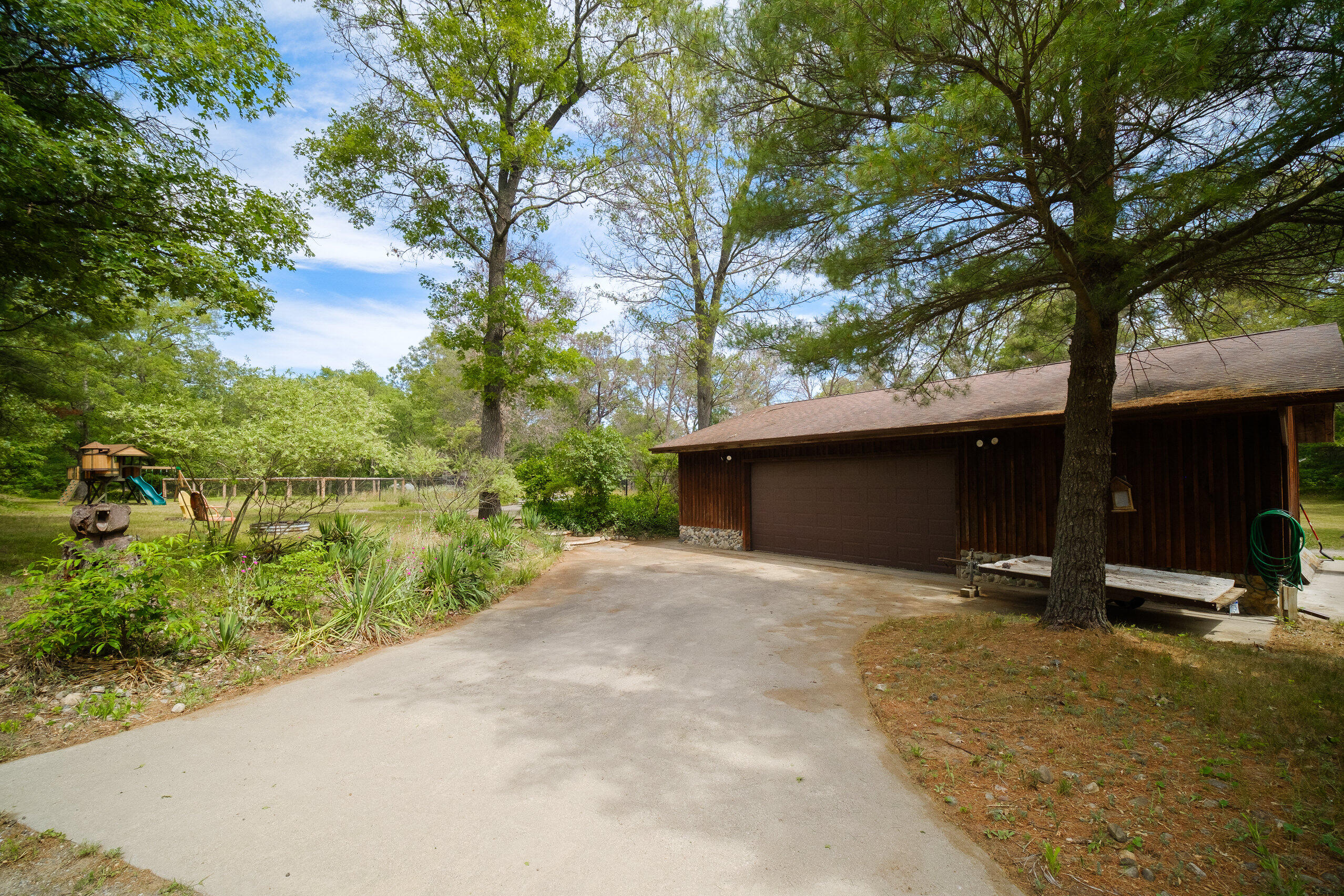 1076 Crystal Lake Road Whitehall, MI 49461 - Photo 54 of 89 1076_W_Crystal_Lake_Rd-54