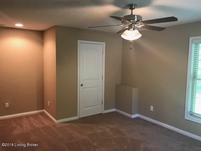 242 Mockingbird Road Brandenburg, KY 40108 - Photo 23 of 31 IMG_8075 (002)