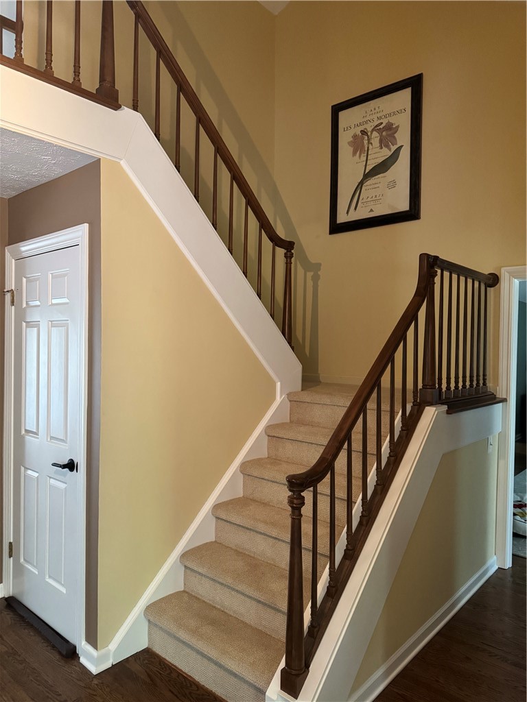 36 Green Valley Road Pittsford, NY 14534 - Photo 24 of 48 Gallery Image 24