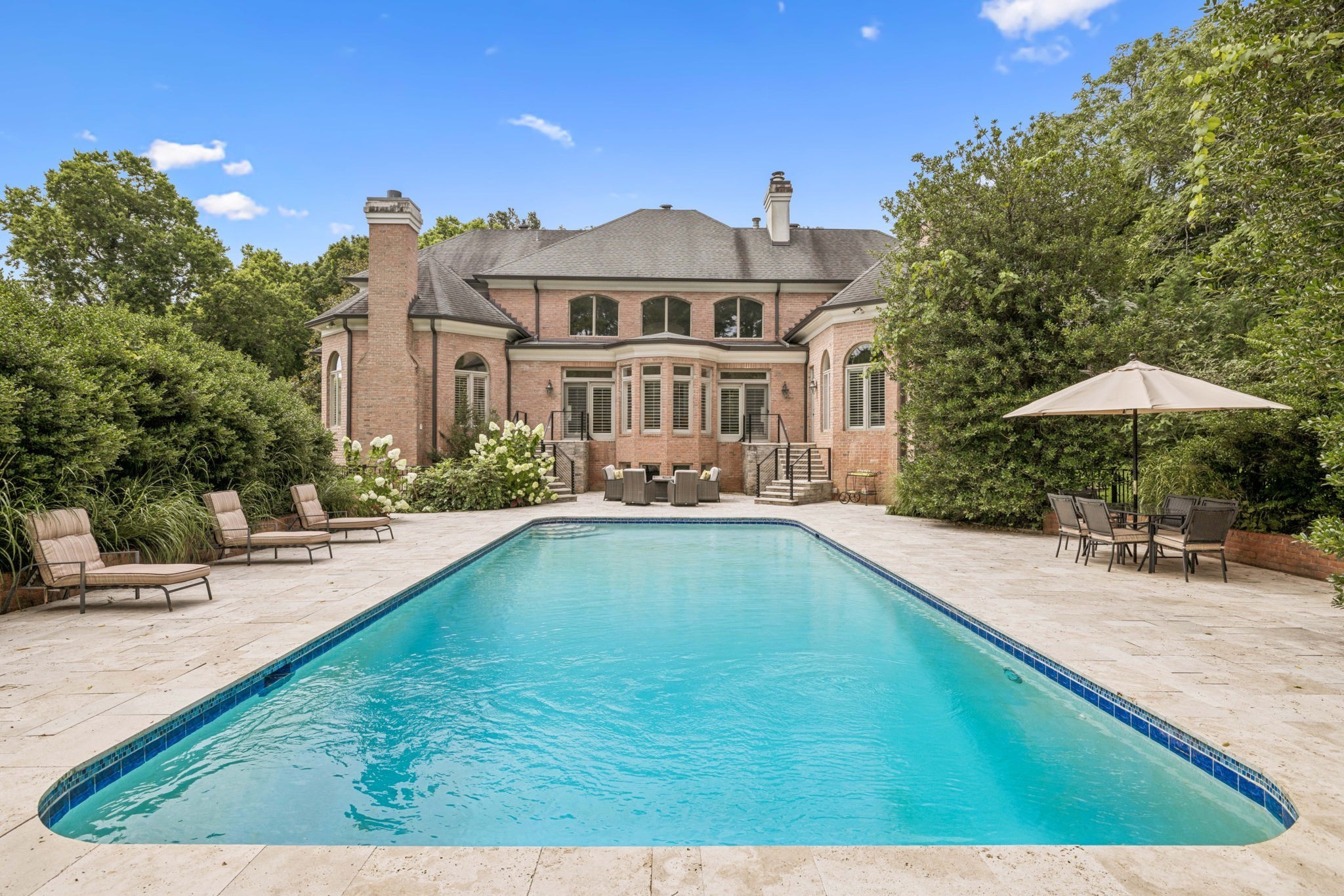 926 Overton Lea Road Nashville, TN 37220 - Photo 2 of 99