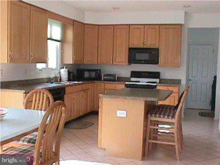 30 Spring Garden Road Robbinsville, NJ 08691 - Photo 4 of 6