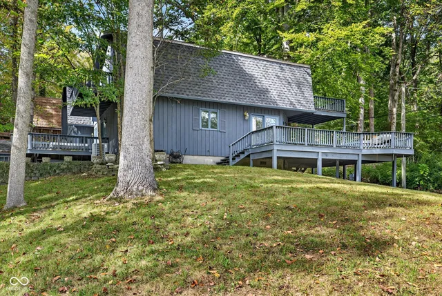 $799,000 | 8002 North Lakeview Drive, Unionville, IN 47468