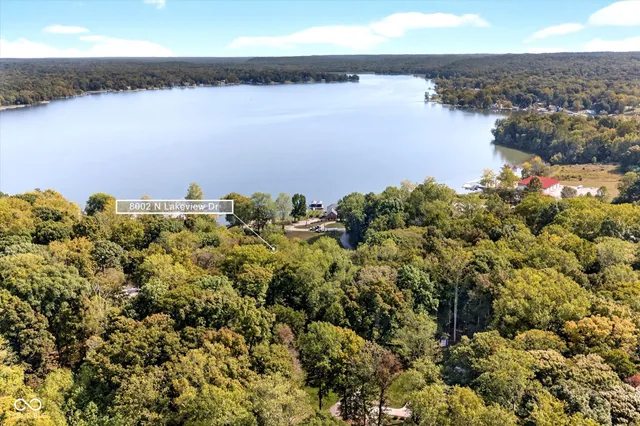 $799,000 | 8002 North Lakeview Drive, Unionville, IN 47468