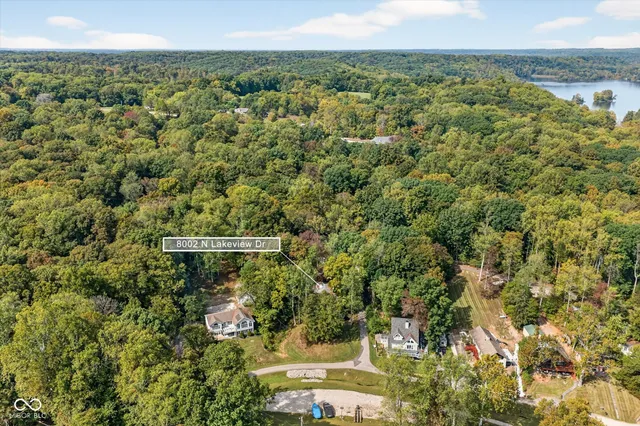 $799,000 | 8002 North Lakeview Drive, Unionville, IN 47468