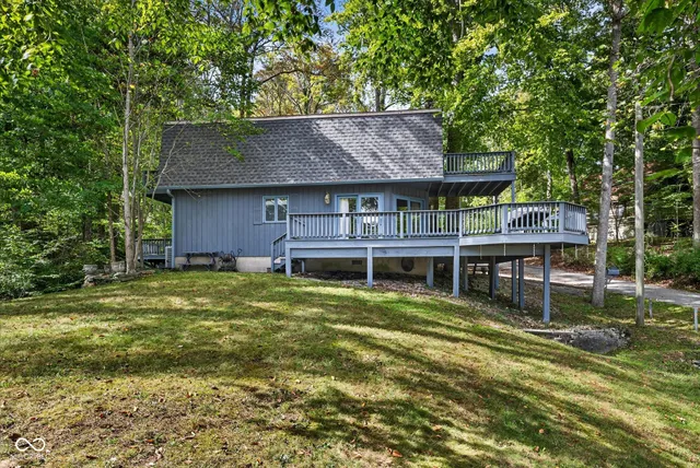 $799,000 | 8002 North Lakeview Drive, Unionville, IN 47468