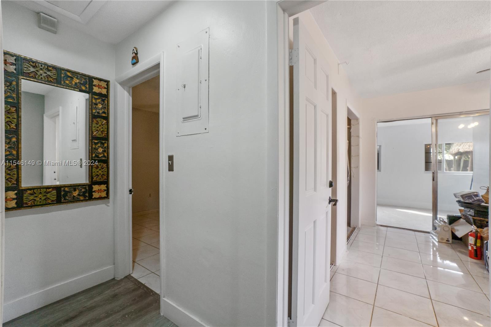 9780 Southwest 37th Terrace Miami, FL 33165 - Photo 19 of 49