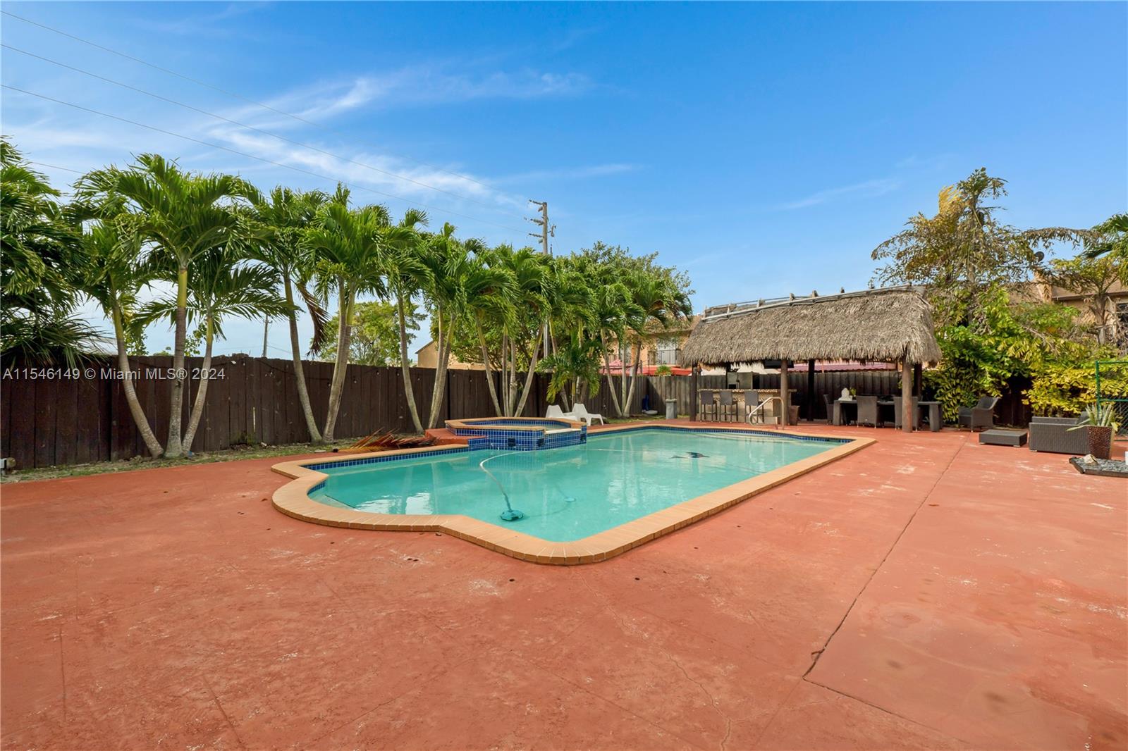 9780 Southwest 37th Terrace Miami, FL 33165 - Photo 25 of 49