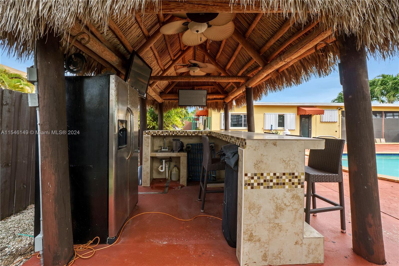 9780 Southwest 37th Terrace Miami, FL 33165 - Photo 31 of 49