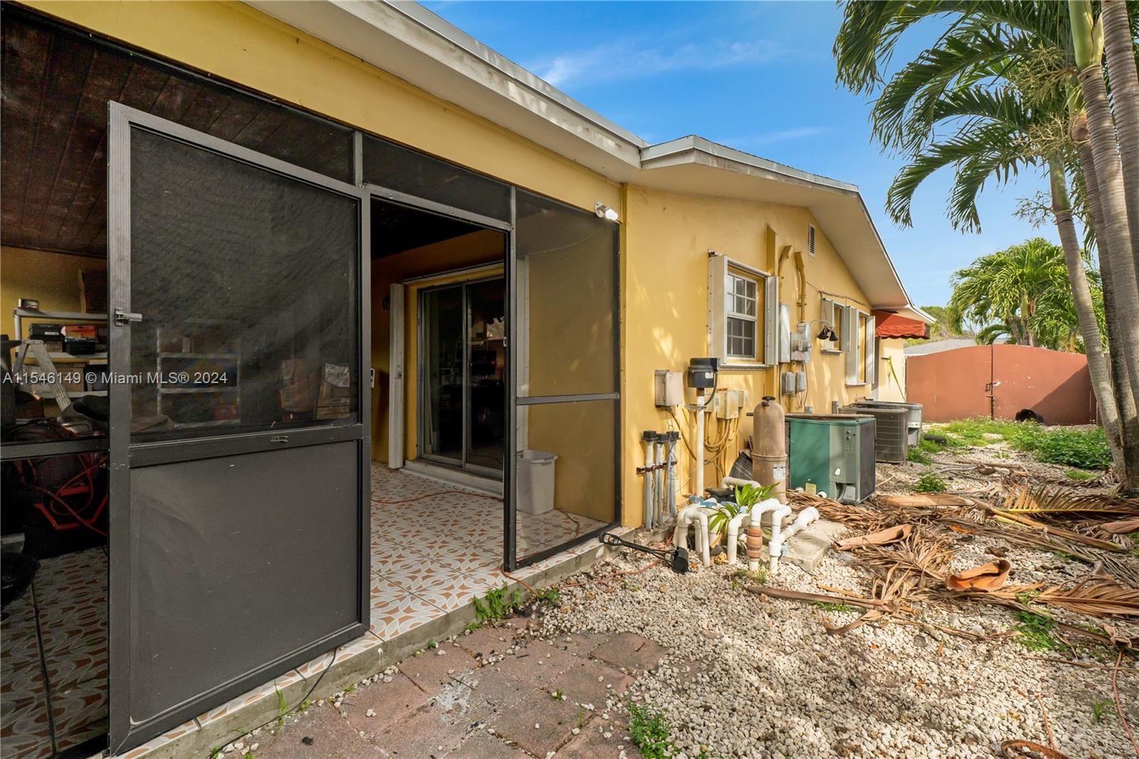 9780 Southwest 37th Terrace Miami, FL 33165 - Photo 44 of 49