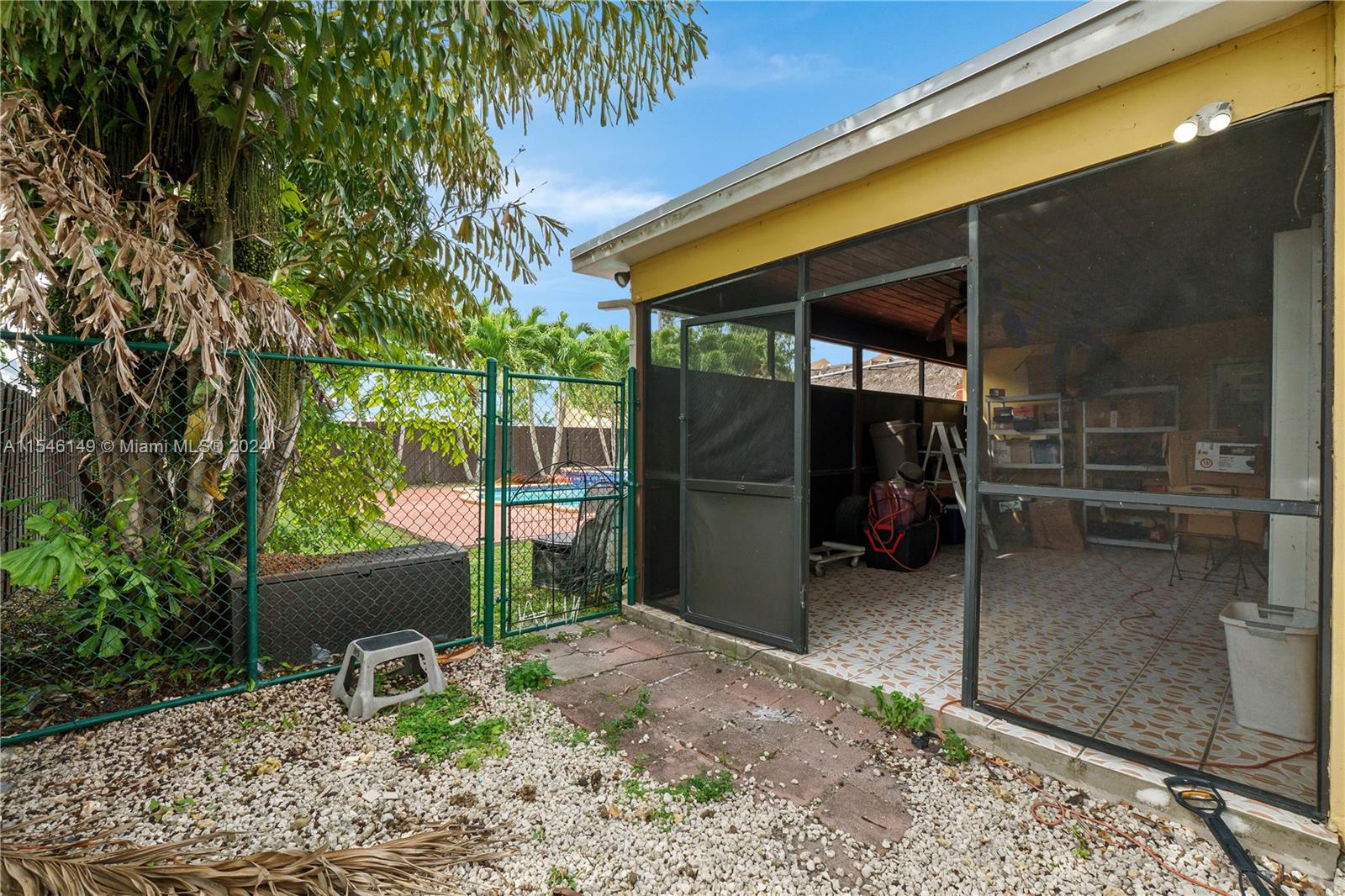 9780 Southwest 37th Terrace Miami, FL 33165 - Photo 45 of 49