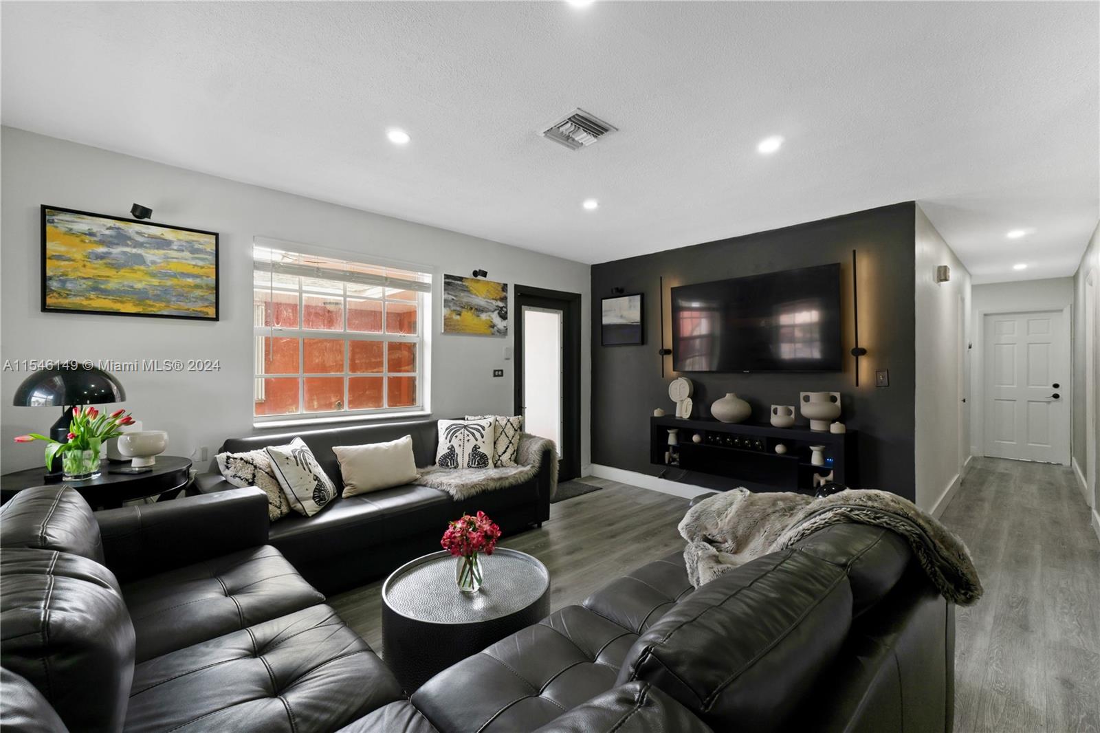 9780 Southwest 37th Terrace Miami, FL 33165 - Photo 8 of 49