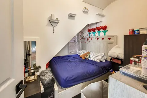 $550,000 | 4862 West Cortland Street, Chicago, IL 60639