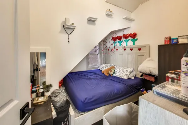$550,000 | 4862 West Cortland Street, Chicago, IL 60639