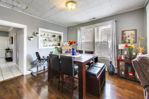 $550,000 | 4862 West Cortland Street, Chicago, IL 60639