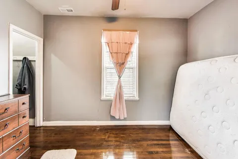 $550,000 | 4862 West Cortland Street, Chicago, IL 60639