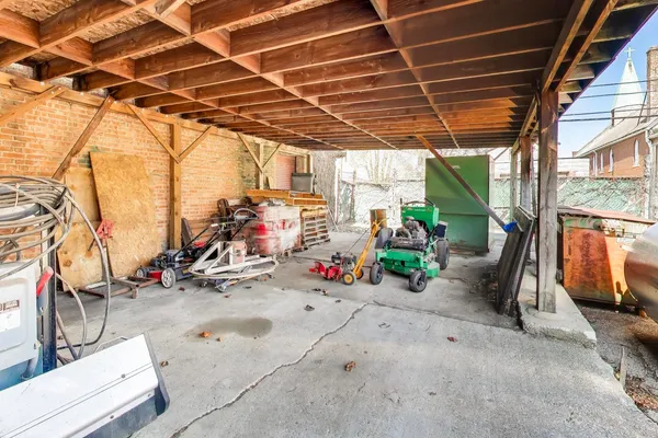 $550,000 | 4862 West Cortland Street, Chicago, IL 60639