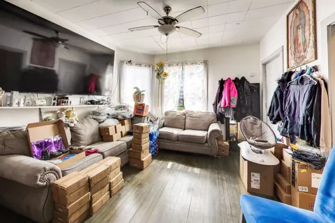 $550,000 | 4862 West Cortland Street, Chicago, IL 60639