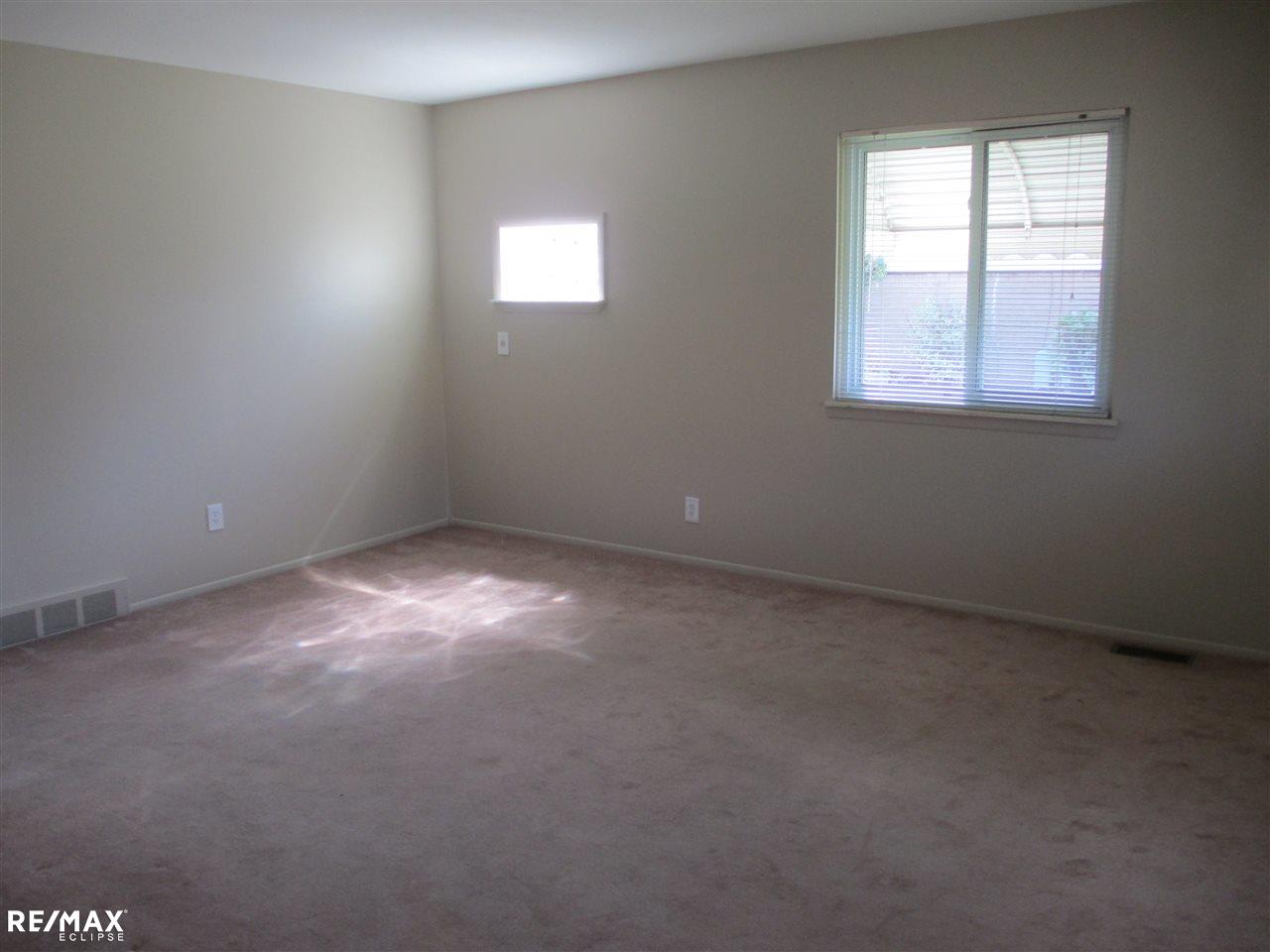 8401 18 18 Mile Road, Unit 252 Sterling Heights, MI 48313 - Photo 8 of 19