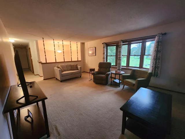 $229,000 | 1116 Lakewood Avenue, Albert Lea, MN 56007