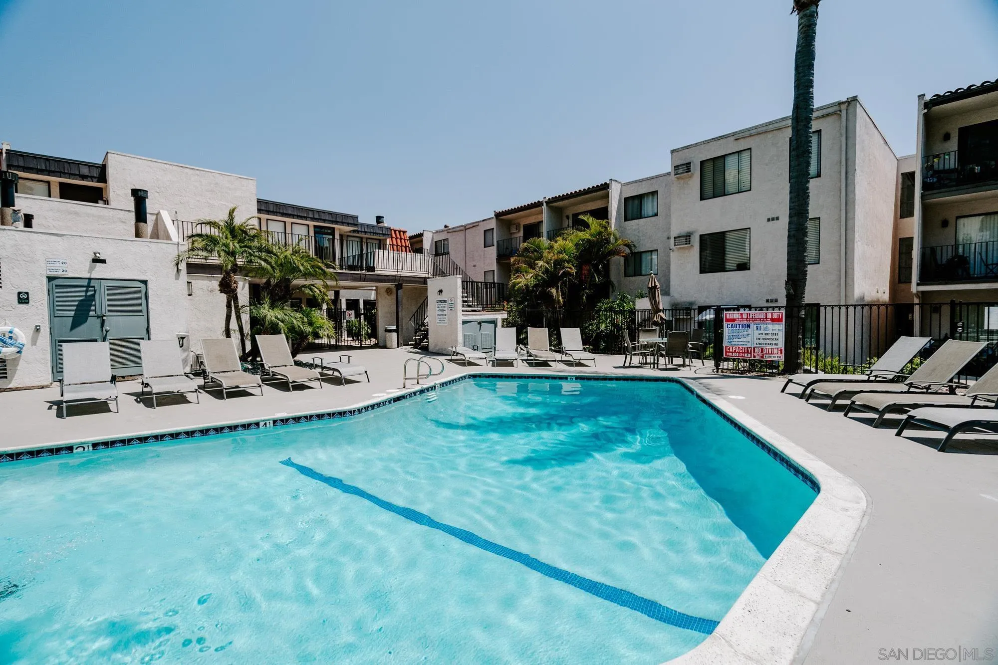 6780 Friars Road, Unit 346 San Diego, CA 92108 - Photo 26 of 29 a view of a house with swimming pool and sitting area