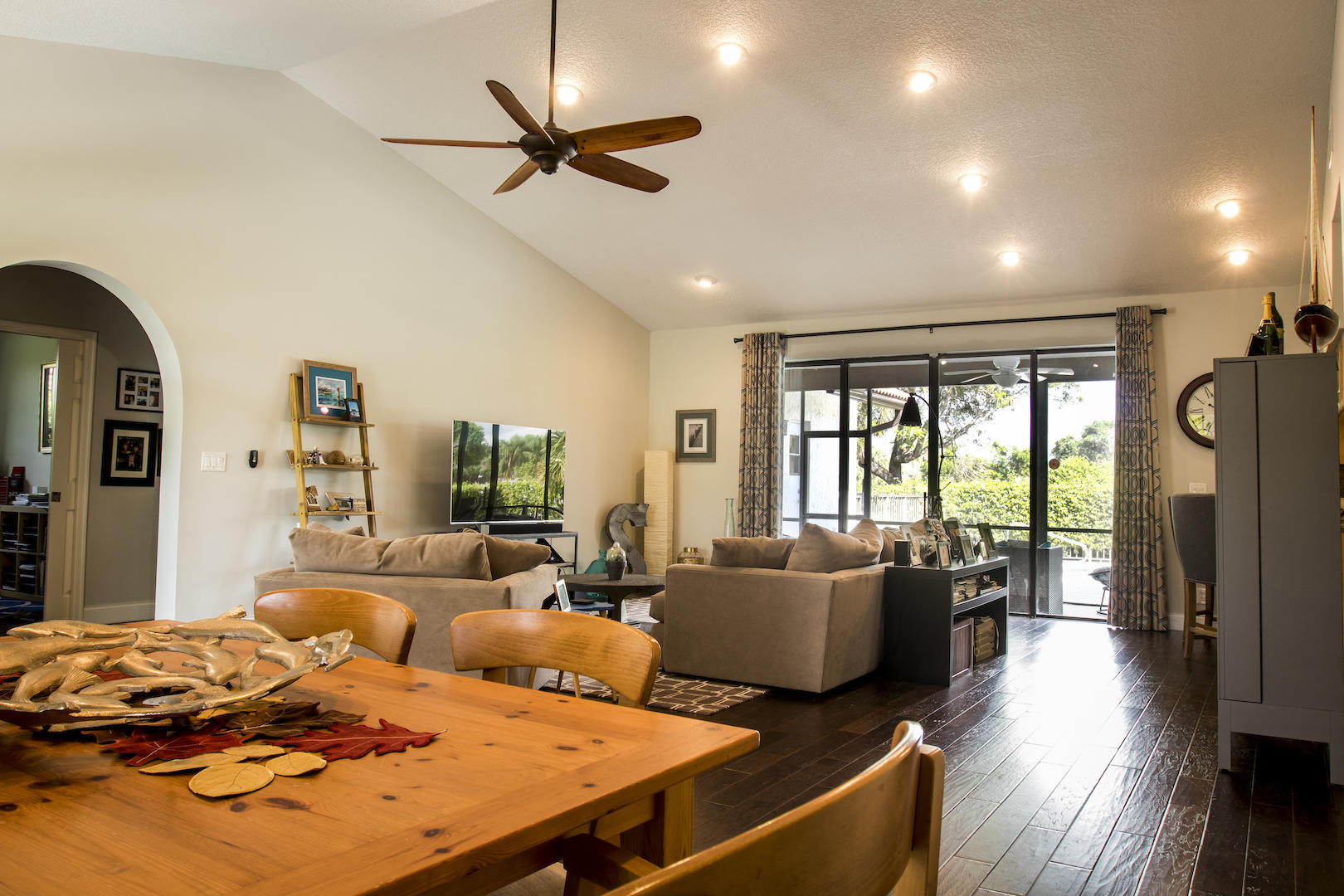 20083 Back 9 Drive Boca Raton, FL 33498 - Photo 9 of 37 DINING AREA OR SITTING AREA