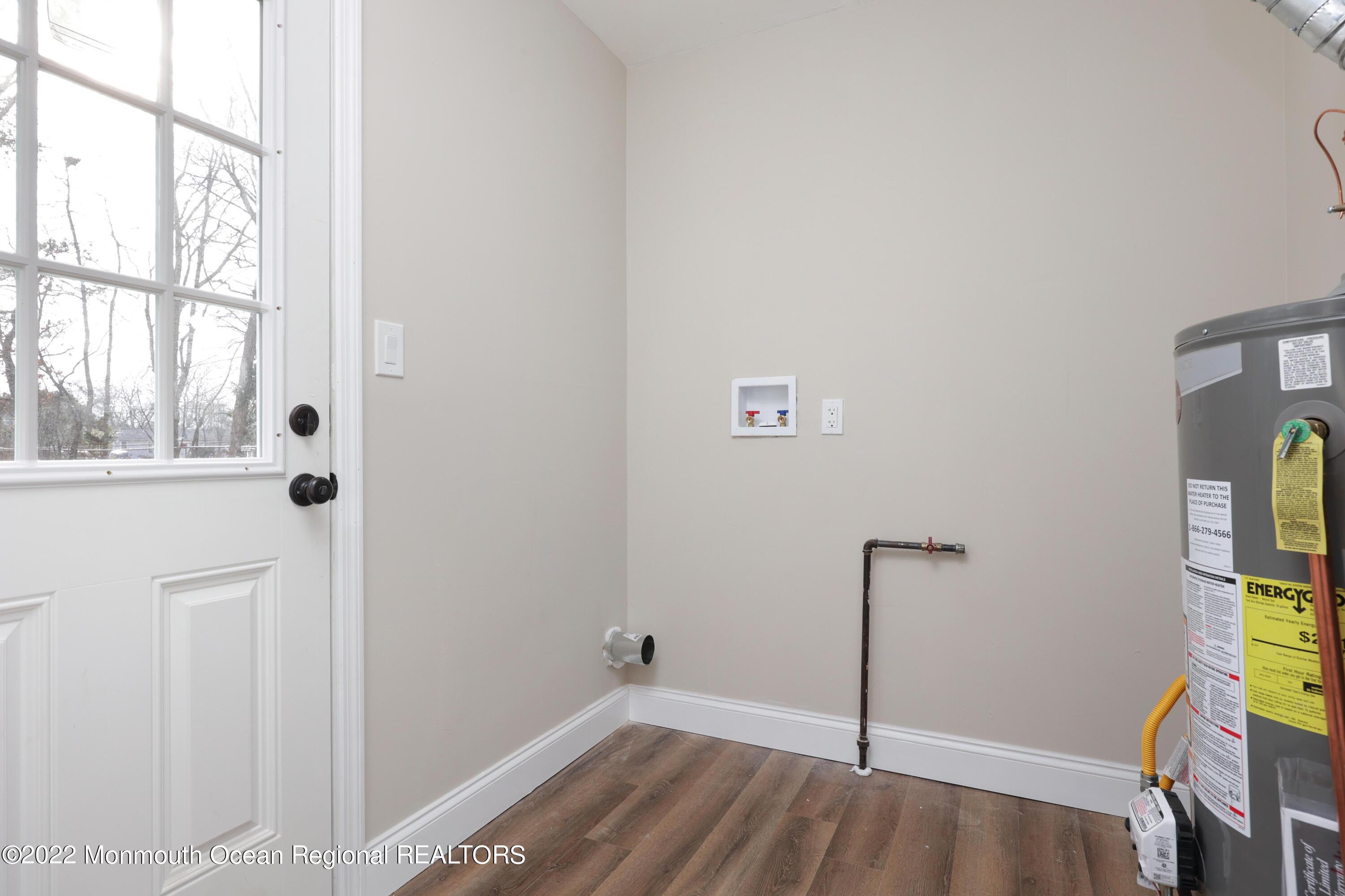 3 Sunset Drive Howell, NJ 07731 - Photo 22 of 26 758A1883