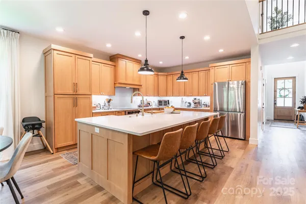 $675,000 | 602 Kames Court Northwest, Conover, NC 28613
