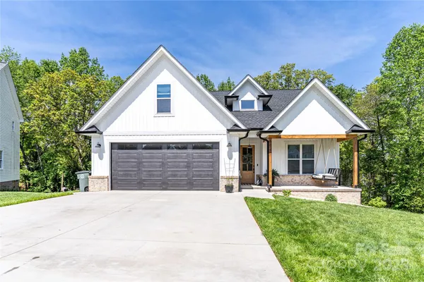 $675,000 | 602 Kames Court Northwest, Conover, NC 28613
