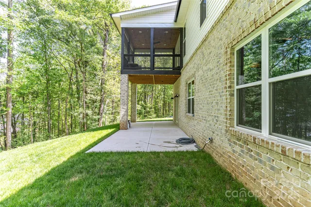 $675,000 | 602 Kames Court Northwest, Conover, NC 28613