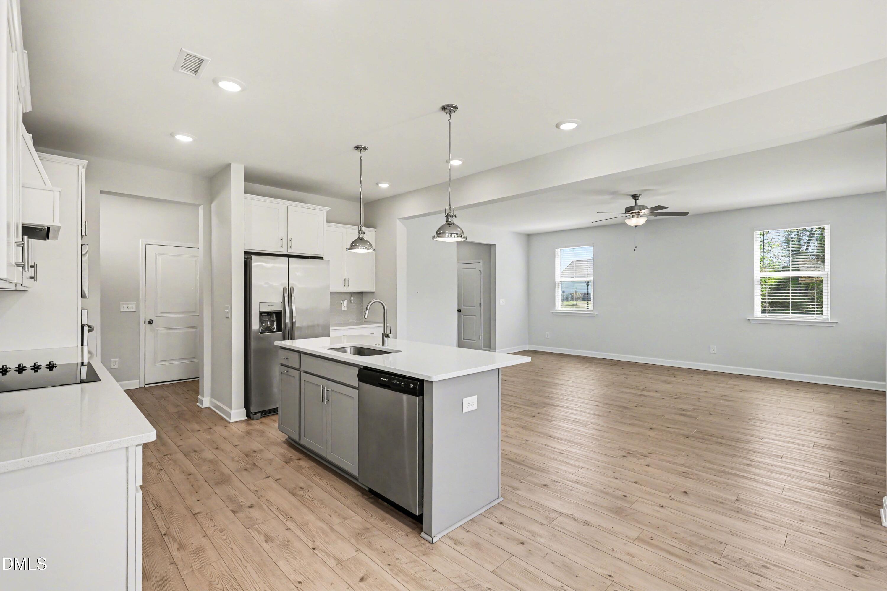 90 Rigsby Avenue Four Oaks, NC 27524 - Photo 11 of 43 013_file_1596