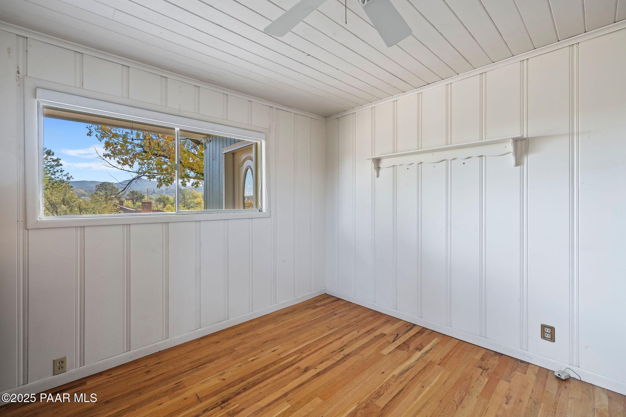 224 Congress Avenue Prescott, AZ 86303 - Photo 33 of 59 a view of empty room with wooden floor and fan