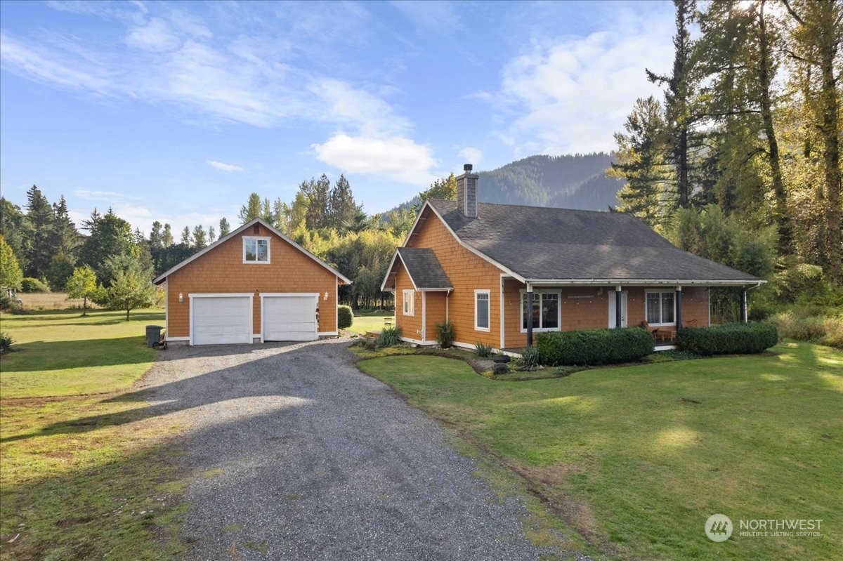 4489 Mosquito Lake Road Deming, WA 98244 - Photo 1 of 39
