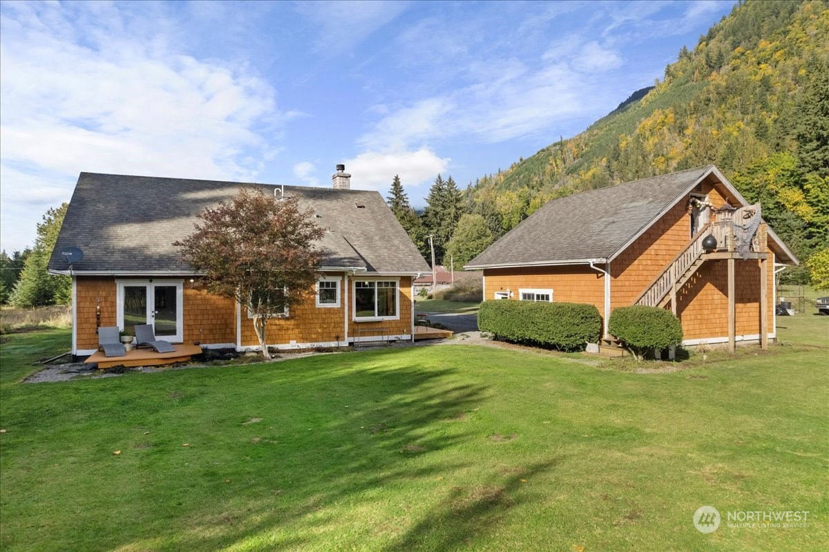 4489 Mosquito Lake Road Deming, WA 98244 - Photo 26 of 39