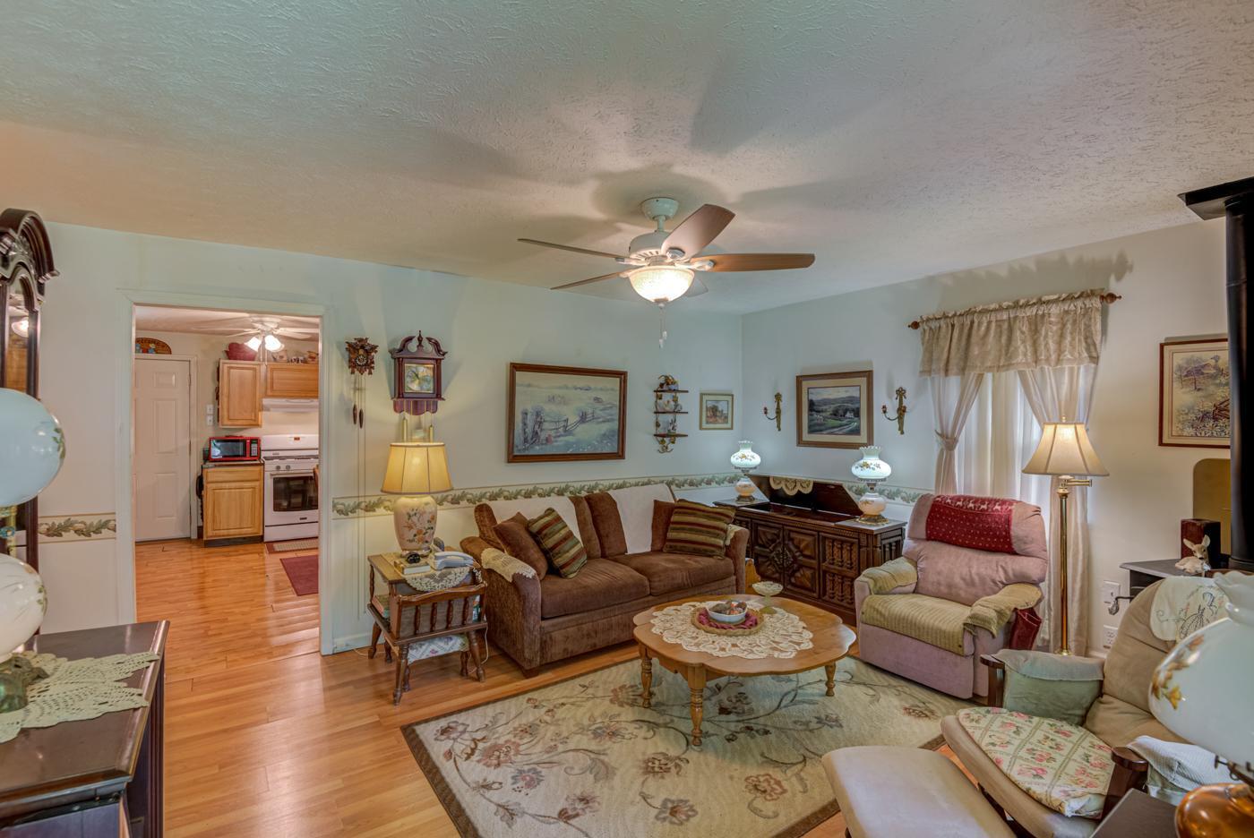 580 Possum Trot Road Kyles Ford, TN 37765 - Photo 8 of 56 kf27