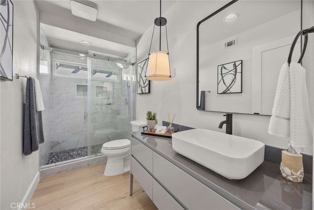 20 Flores Lake Forest, CA 92610 - Photo 26 of 57