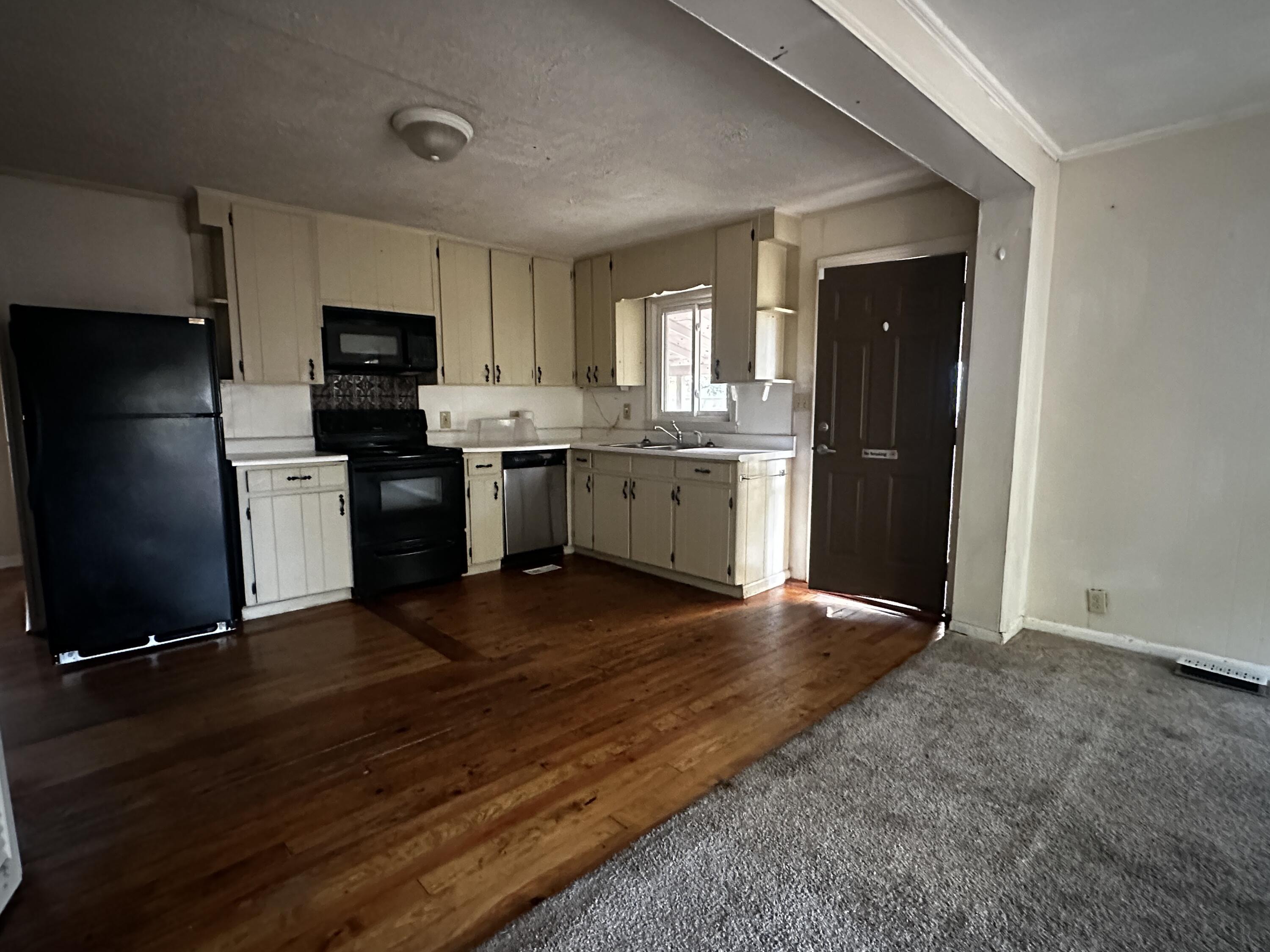 3219 Alpine Road Augusta, GA 30909 - Photo 6 of 17 IMG_2591