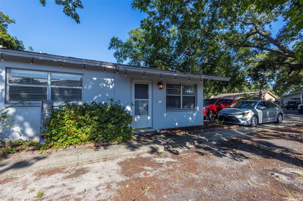 3073 Pine Tree Avenue Largo, FL 33771 - Photo 2 of 18