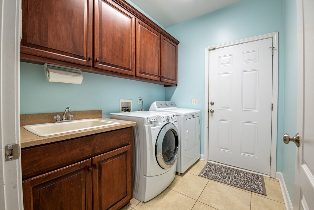 108 Frisco Lane Enterprise, AL 36330 - Photo 39 of 52
