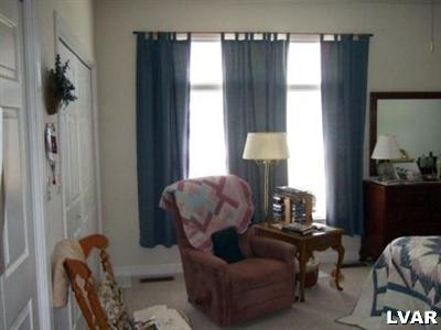 2015 Quail Creek Road Bethlehem, PA 18017 - Photo 13 of 14 Gallery Image 13